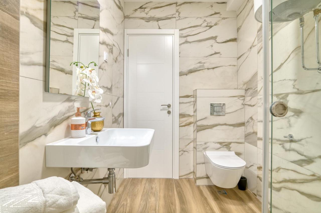 Apartment Ivanovic Residences