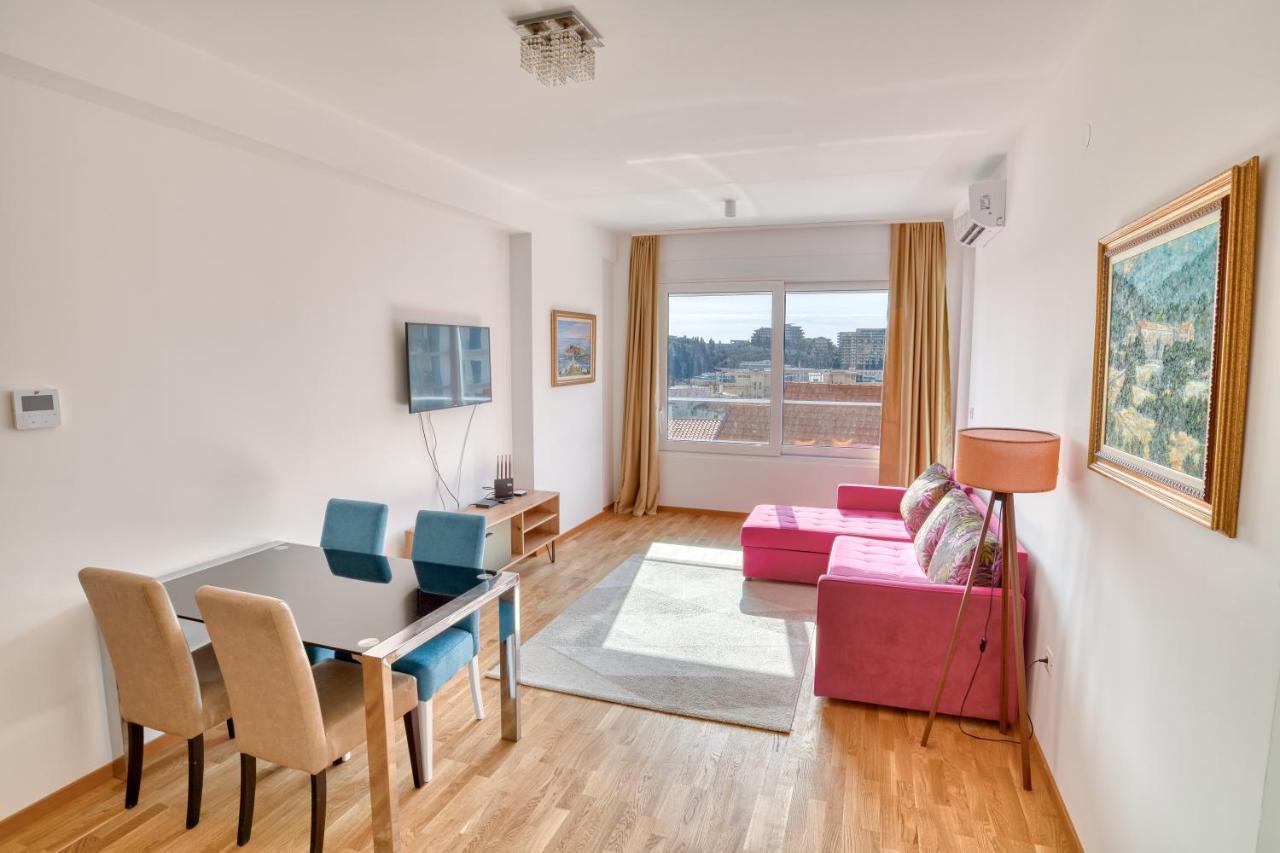 Ivanovic Residences * Budva