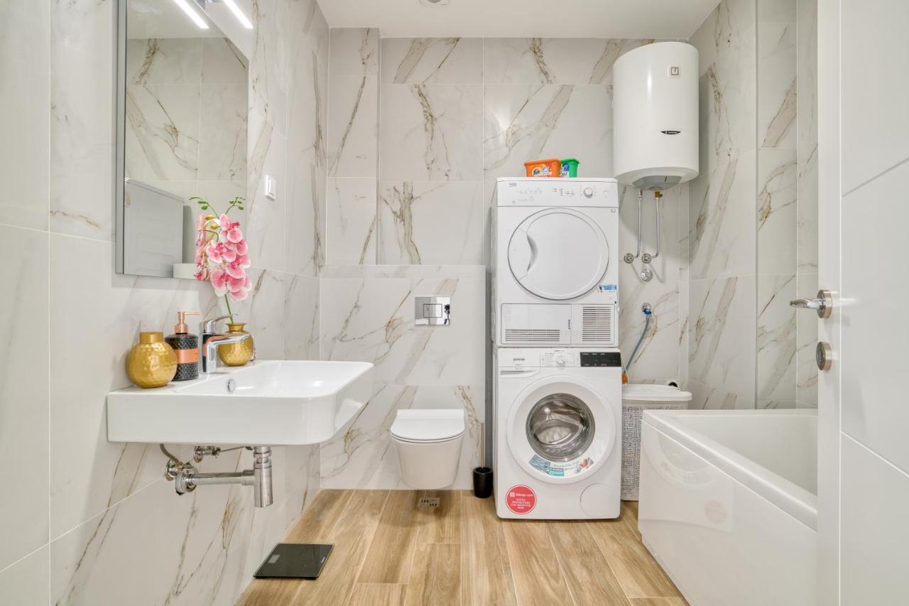 Ivanovic Residences Apartment Budva