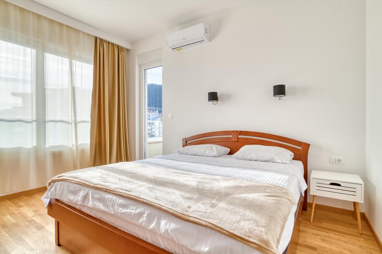 Ivanovic Residences * Budva